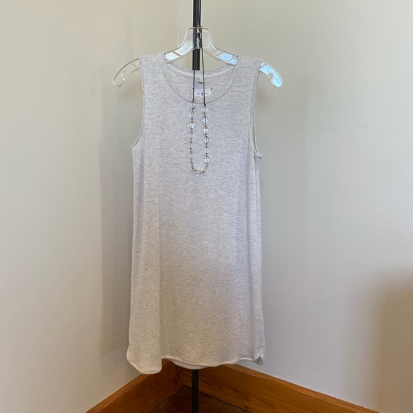 Lou & Grey Signature Soft Sleeveless Dress XS Cream - Picture 2 of 14